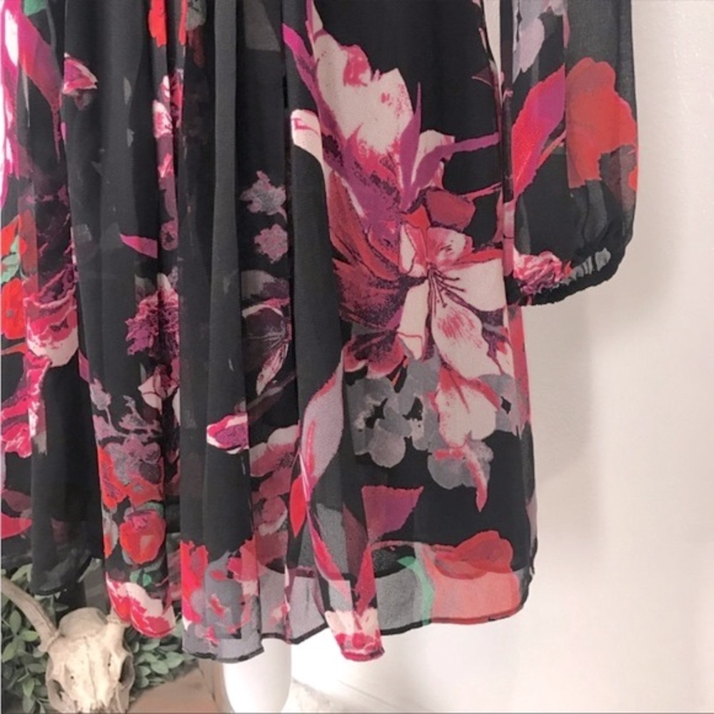 ๐ Kirna Zabete for Target Floral Chiffon Red & Black Long Sleeve Dress, Size S - Picture 8 of 14